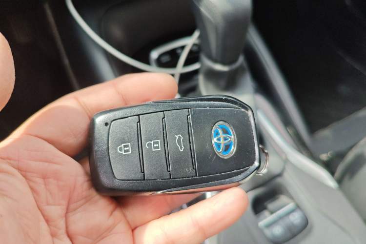Used Toyota Corolla 2023 1.8L Smart Electric Hybrid Dual-Motor Elite Edition Vehicle Key