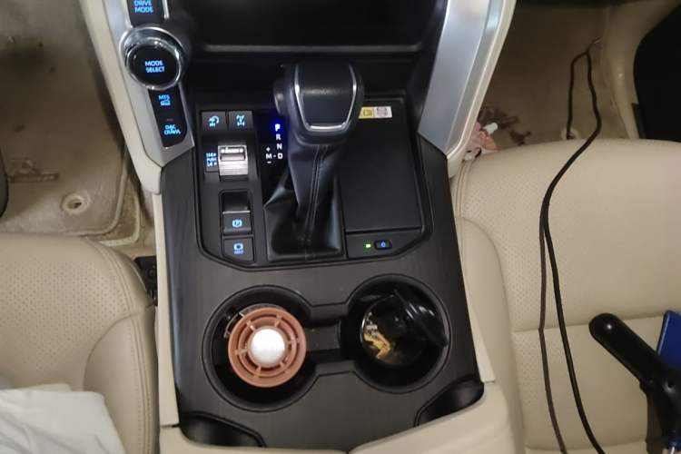 Used Toyota Land Cruiser 