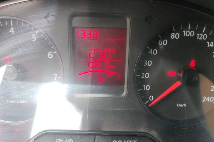 Used Volkswagen Polo 2013 1.4L Manual Fashion Edition