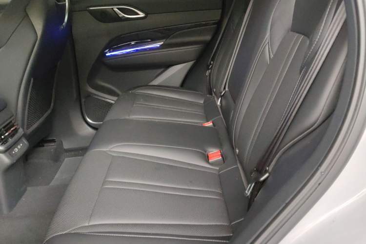 Used Hongqi HS3 PHEV 2024 PHEV 115km Jingwei Edition Left Rear Seat