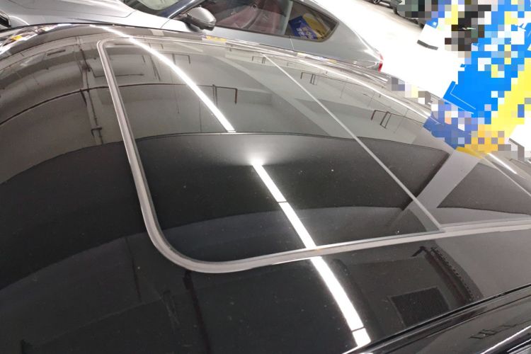 Used Lynk & Co 07 2024 EM-P 126 Long-Range Ultra Roof