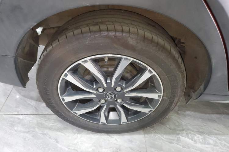 Used Toyota YARiS L Zhi Xuan 2020 X-Trail X 1.5L CVT Luxury Edition
