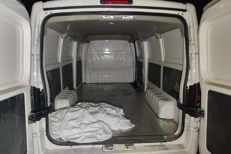 Used JAC Blue Cat 2023 M2 Plus Guoxuan Hi-Tech 41.93 kWh Comfort Edition