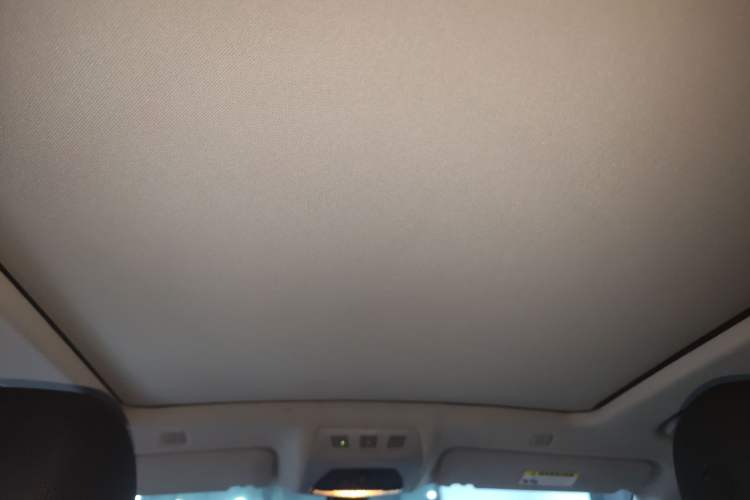 Used BMW 5 Series GT 2015 528i Leading Model