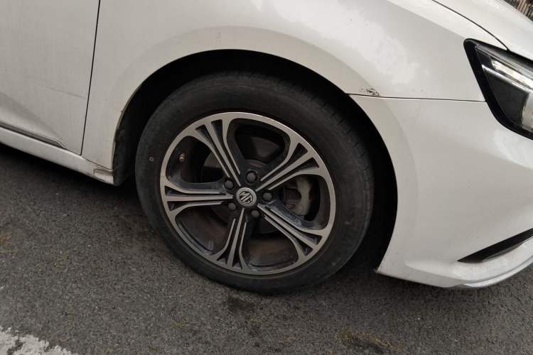 Used MG 6 2017 20T Automatic Luxury Smart Connect Version China V Standard Right Front Wheel Hub