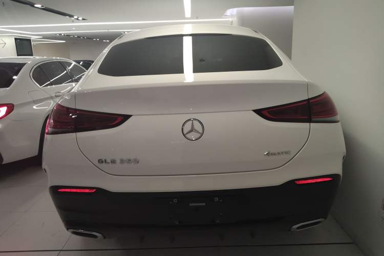 Used Mercedes-Benz GLE Coupe 2020 GLE 350 4MATIC Coupe SUV Luxury Model
