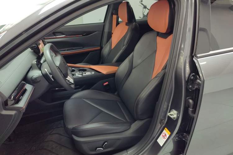 Used CHANGAN UNI-V 2022 1.5T Prestige Version Left Front Seat