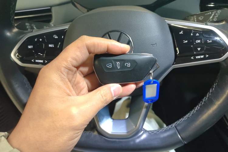 Used Volkswagen ID.4 X 2022 Smart Enjoyment Long-Range Edition