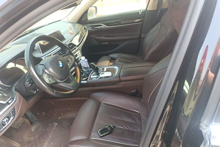 Used BMW 7 Series 2016 730Li Luxury Model