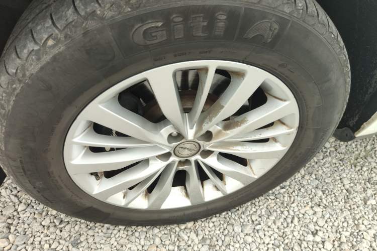 Used Zotye SR9 2017 2.0T Automatic Ultimate Road Edition
