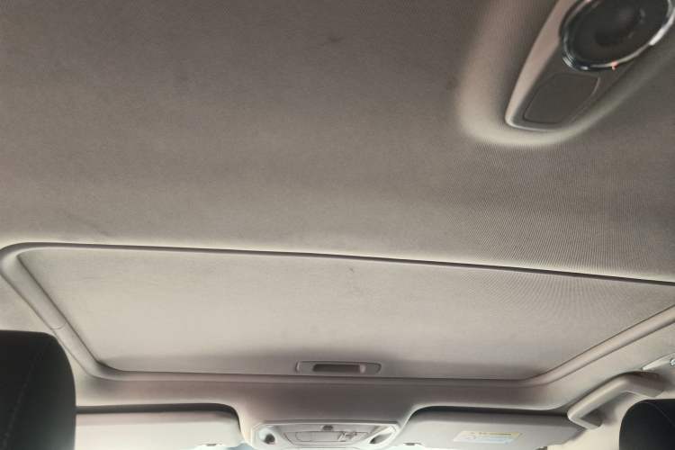 Used Ford Focus 2017 Hatchback 1.6L Automatic Fashion Edition Smart Drive Version
