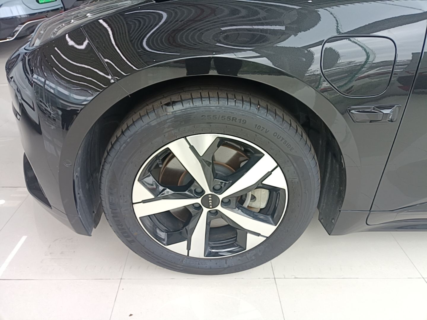 Zeekr 001 2023 WE Edition 86 kWh — снимка 10