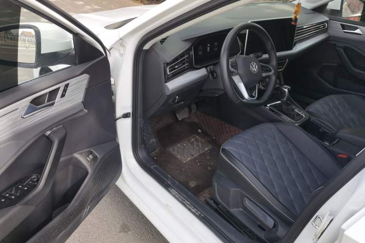 Used Volkswagen Sagitar 2024 300TSI DSG Excellence Edition