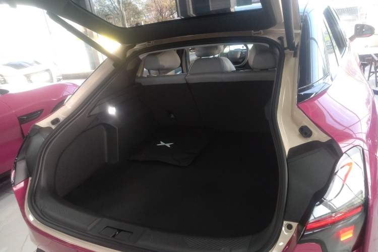 Used XPeng MONA M03 2024 620 with Ultra-Long Range
