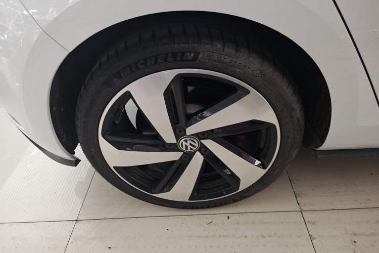 Used Volkswagen Golf GTI 2018 2.0 TSI GTI