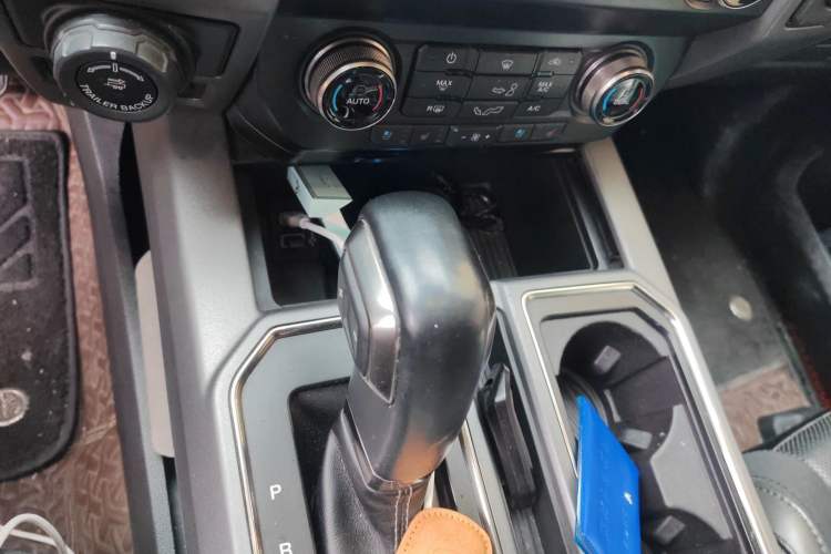 Used Ford F-150 Raptor 