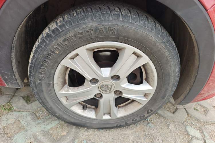 Used Baojun 310 2016 1.2L manual Comfort trim level