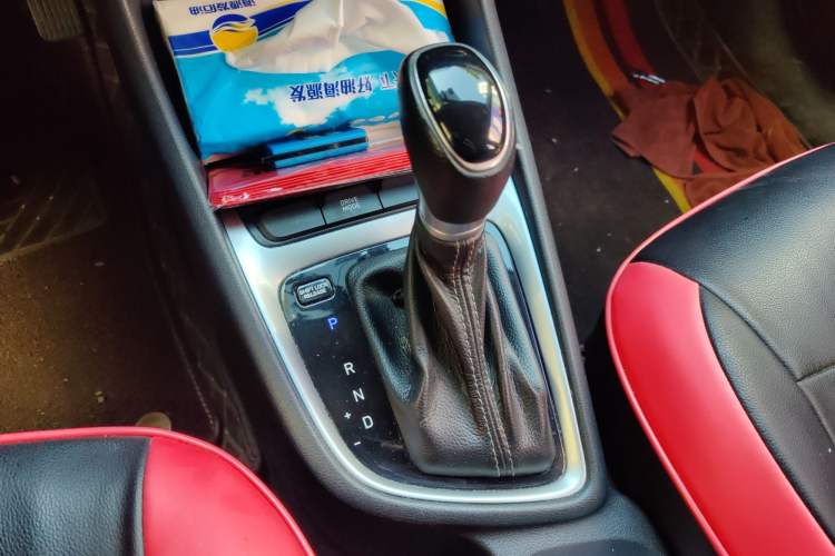 Used Hyundai Celesta 2020 1.6L Automatic GL Enjoyable Edition