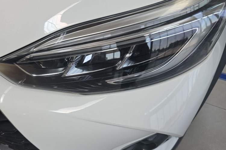 Used Toyota YARiS L Zhi Xuan 2022 X-Trail 1.5L CVT Leading PLUS Edition Left Front Headlight