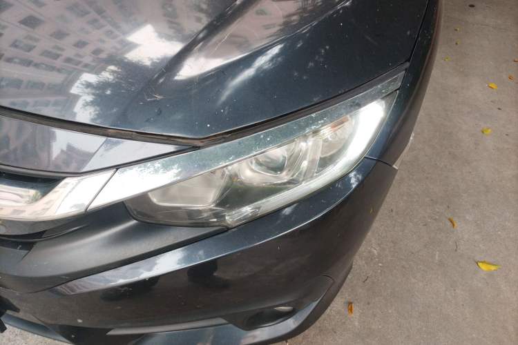 Used Honda Civic 2016 220TURBO CVT Luxury Edition Left Front Headlight