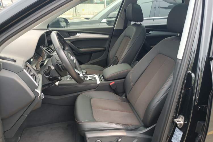 Used Audi Q5L 2020 40 TFSI Prestige Edition Left Front Seat