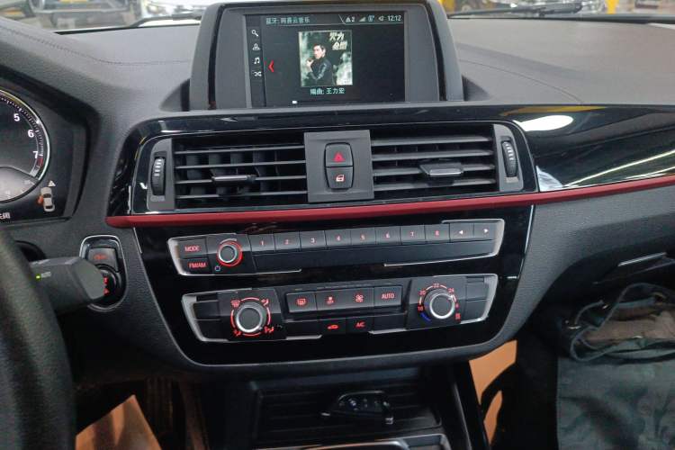 Used BMW 2 Series 2018 220i Sport Design Package