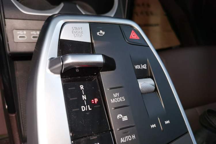 Used BMW X1 2023 sDrive25Li M Sport Package Gear Lever