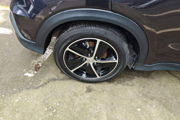 Used Honda Vezel 2020 1.5L CVT Pioneer Edition