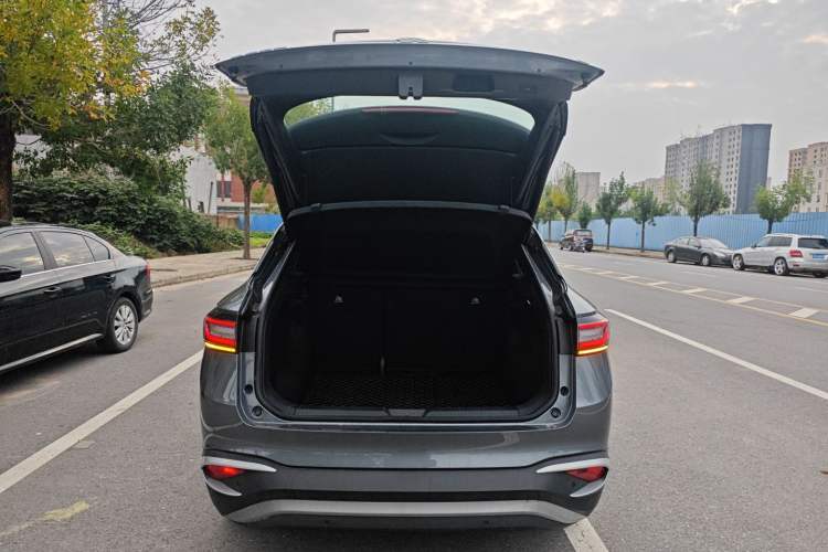 Used Volkswagen ID.4 X 2025 Smart Version Pure & Intelligent Enjoyment Edition