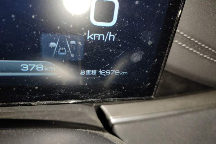 Used BYD Seal 06 New Energy 2024 DM-i 120KM Flagship Model Odometer Close Up
