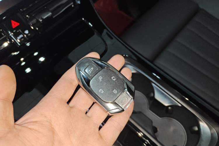 Used GAC Trumpchi M8 2025 Zongshi Series Super Hybrid Edition