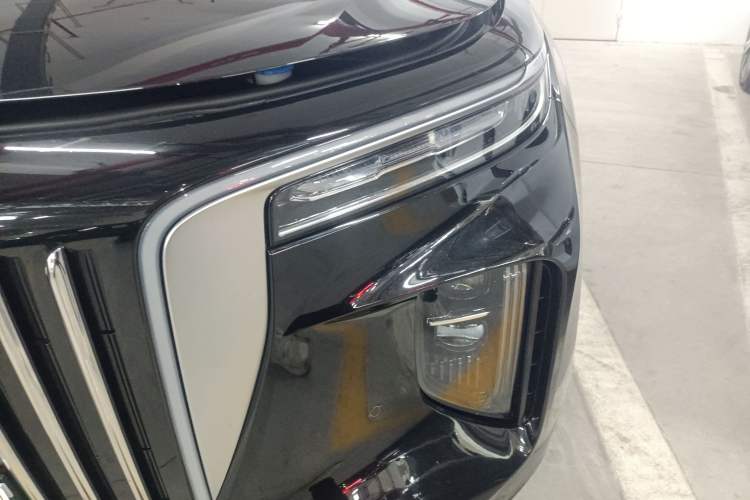 Used Hongqi E-HS9 2022 660 km Range Flagway Edition Six Seats Left Front Headlight