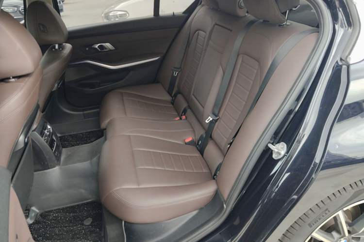 Used BMW 3 Series 2021 Restyled 325Li M Sport Package
