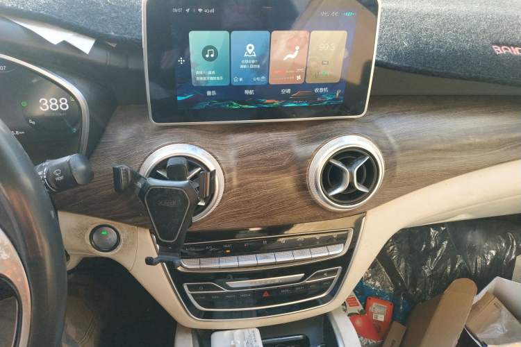 Used BAIC Beijing EU5 2018 R500 Smart Wind Edition
