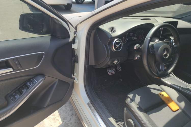 Used Mercedes-Benz A-Class 2016 A 200 Dynamic Edition
