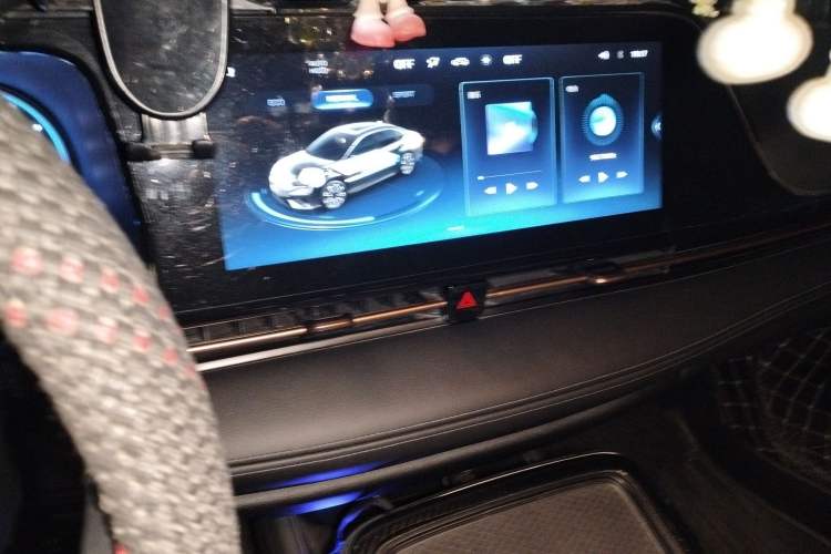 Used AION S 2023 Meizu 580 Lithium Iron Phosphate Audio And AC Panel