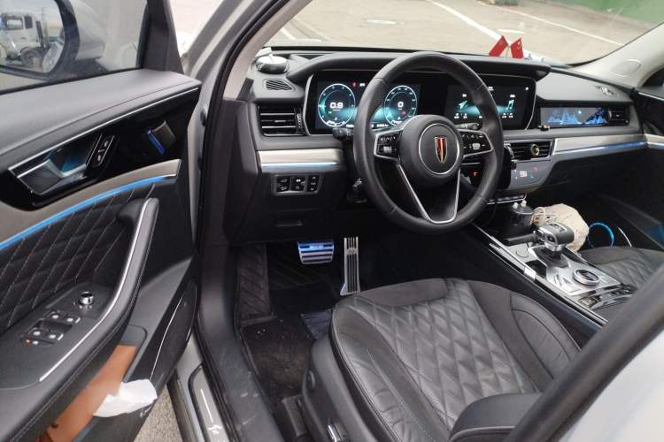 Used Hongqi HS5 2019 2.0T Smart Connect Flagship All-Wheel-Drive Version Driver Seat