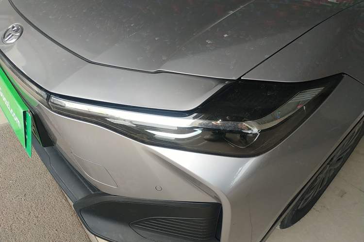 Used Toyota bZ3 2023 517 km Elite PRO Left Front Headlight
