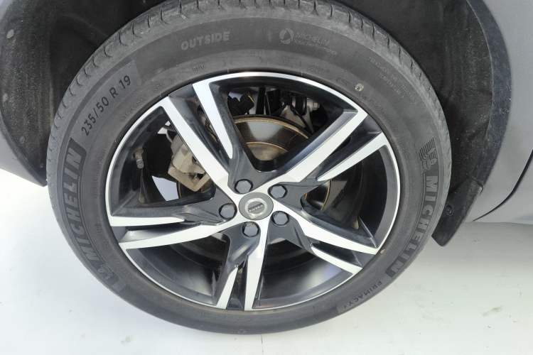 Used Volvo XC40 2021 T4 Four-Wheel Drive Smart & Sporty Edition
