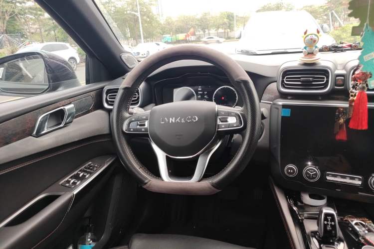 Used Lynk & Co 03 2020 1.5TD DCT JingPro Edition