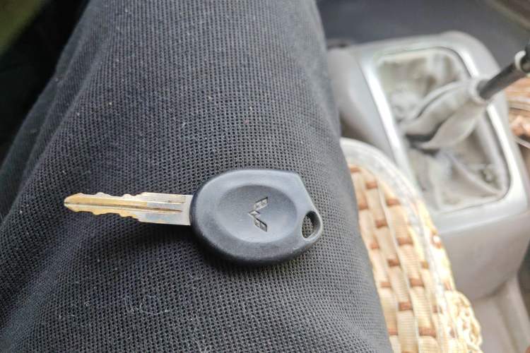 Used Wuling Rongguang 2011 1.2L Standard Version Vehicle Key