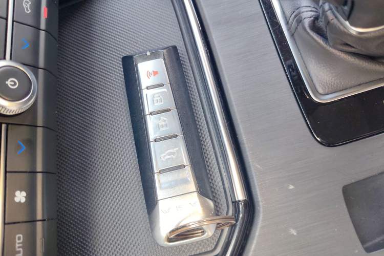 Used Wey VV5 2019 Upgraded Model 2.0T Two-Wheel Drive Ultra-Luxury Version China VI Standard