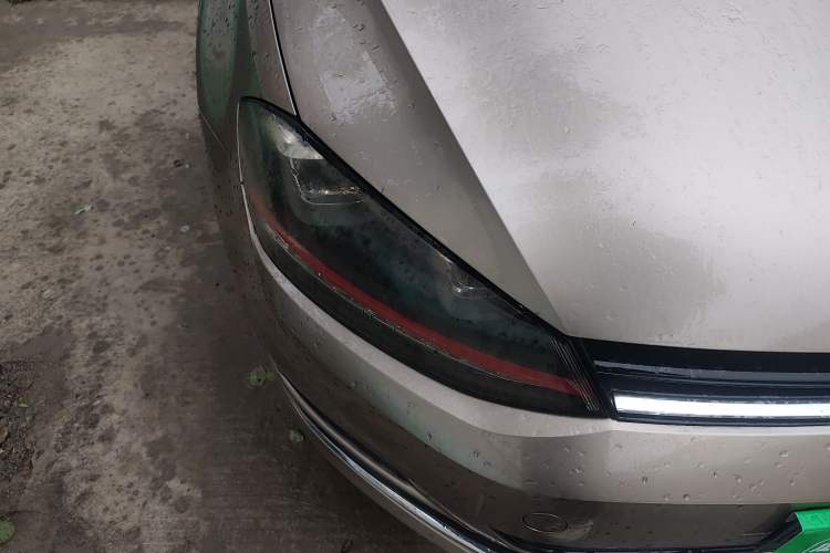 Used Volkswagen Golf 2015 1.4TSI Automatic Luxury Model
