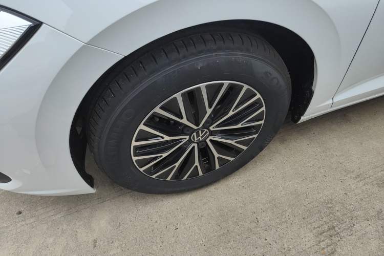 Used Volkswagen Sagitar 2025 Facelift 200TSI DSG Flyover Edition Left Front Wheel Hub