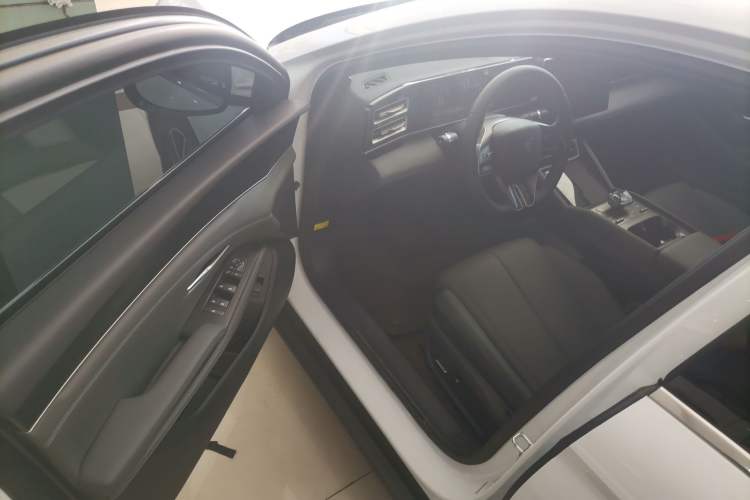 Used BYD Qin L 2024 DM-i 120KM Leading Model