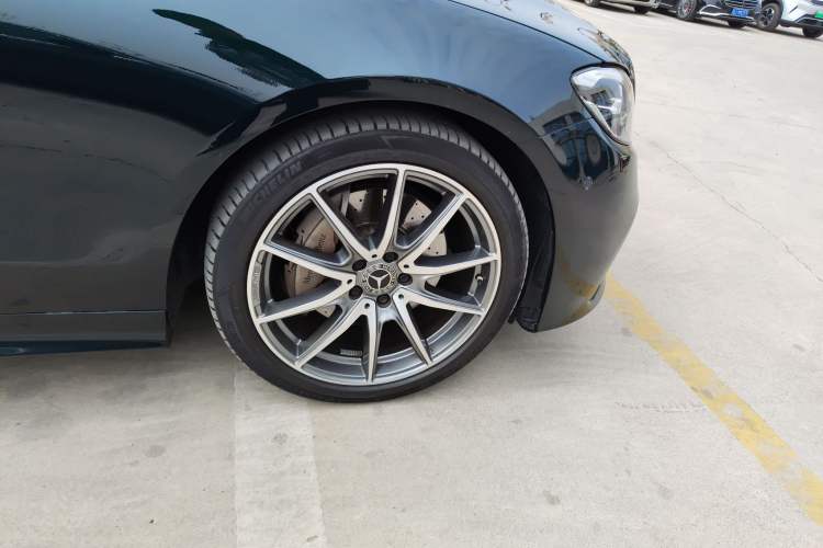 Used Mercedes-Benz E-Class 2023-Year Restyled E 260 Coupe