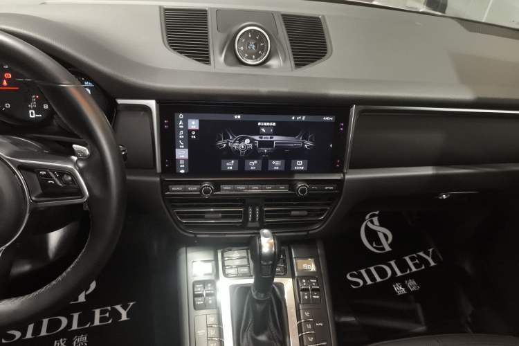 Used Porsche Macan 2018 Macan 2.0T