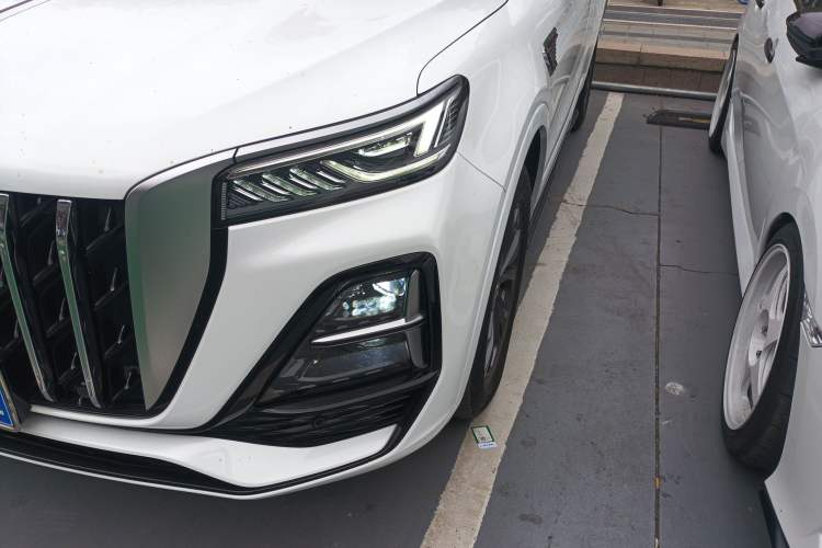 Used Hongqi HS5 2023 2.0T Qixiang Pro Edition