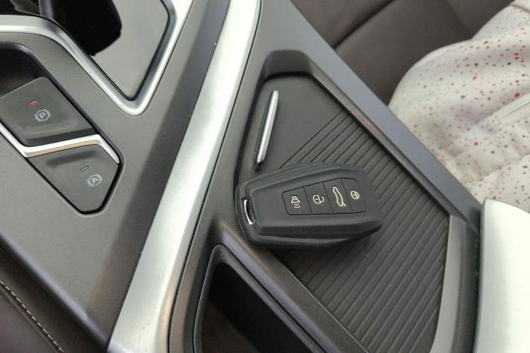 Used Livan Maple 80V 2021 Youtong Edition Lithium Iron Phosphate