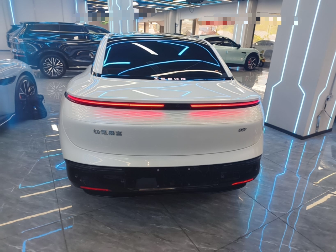 Zeekr 007 2025 Rear-Drive Intelligent Driving Version 75 kWh — снимка 5